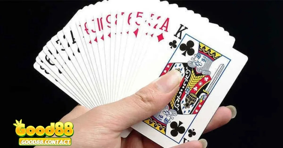 Cách Chơi Sâm Lốc Good88 - Chiến Thuật Cắt Bài Mạnh 4 Xử lý tình huống khi tới trắng