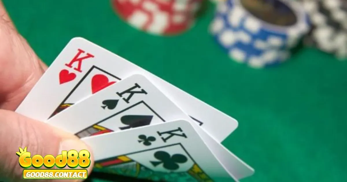 Lựa chọn quân bài đúng để đánh